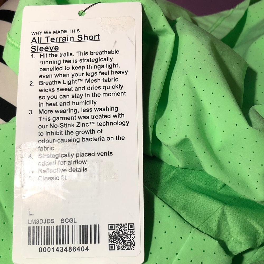 lululemon (L) All Terrain Short Sleeves